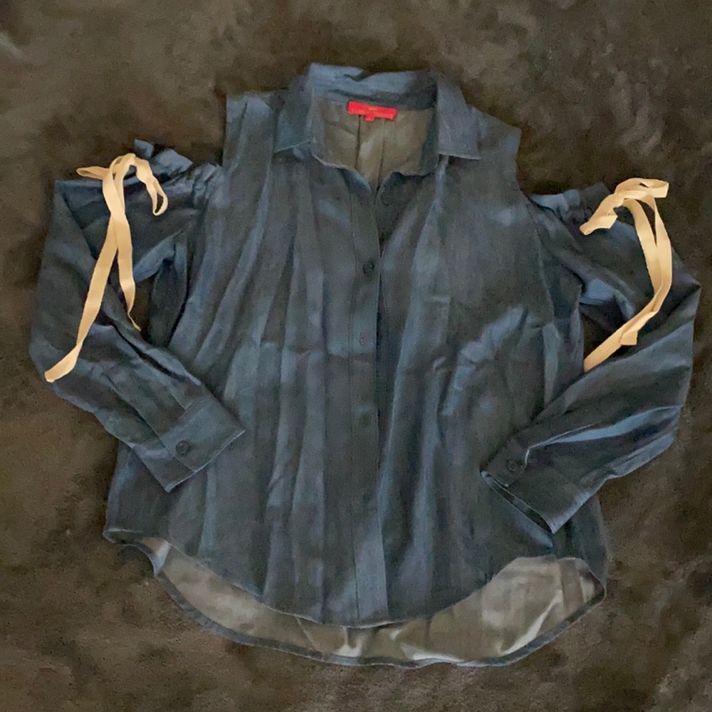 Only worn once!